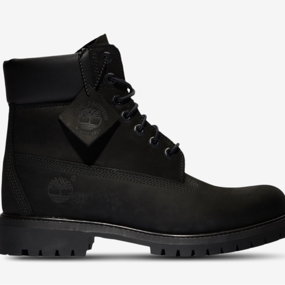 •Timberland boots•6”•Leather•100% Waterproof•Size 10.5•